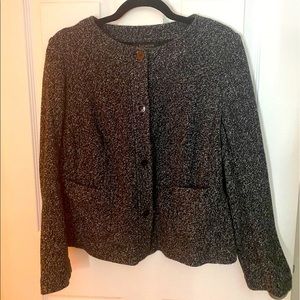 NWOT - comfy and chic sweater/jacket